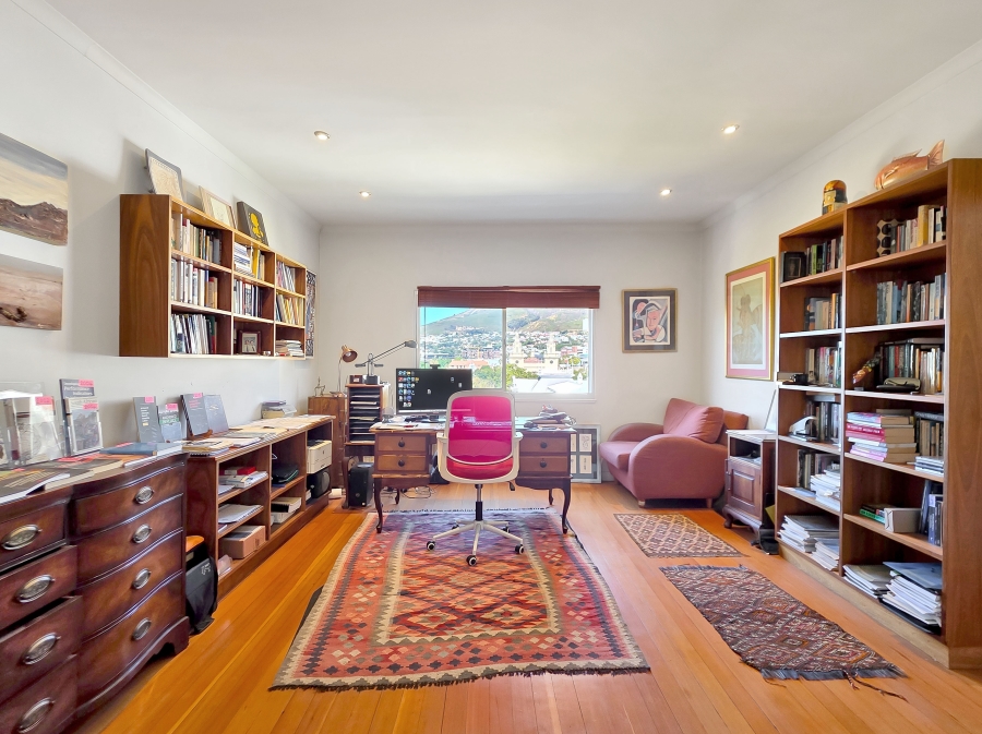 2 Bedroom Property for Sale in Cape Town City Centre Western Cape